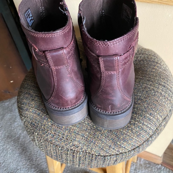 Clarks leather booties - Picture 3 of 9